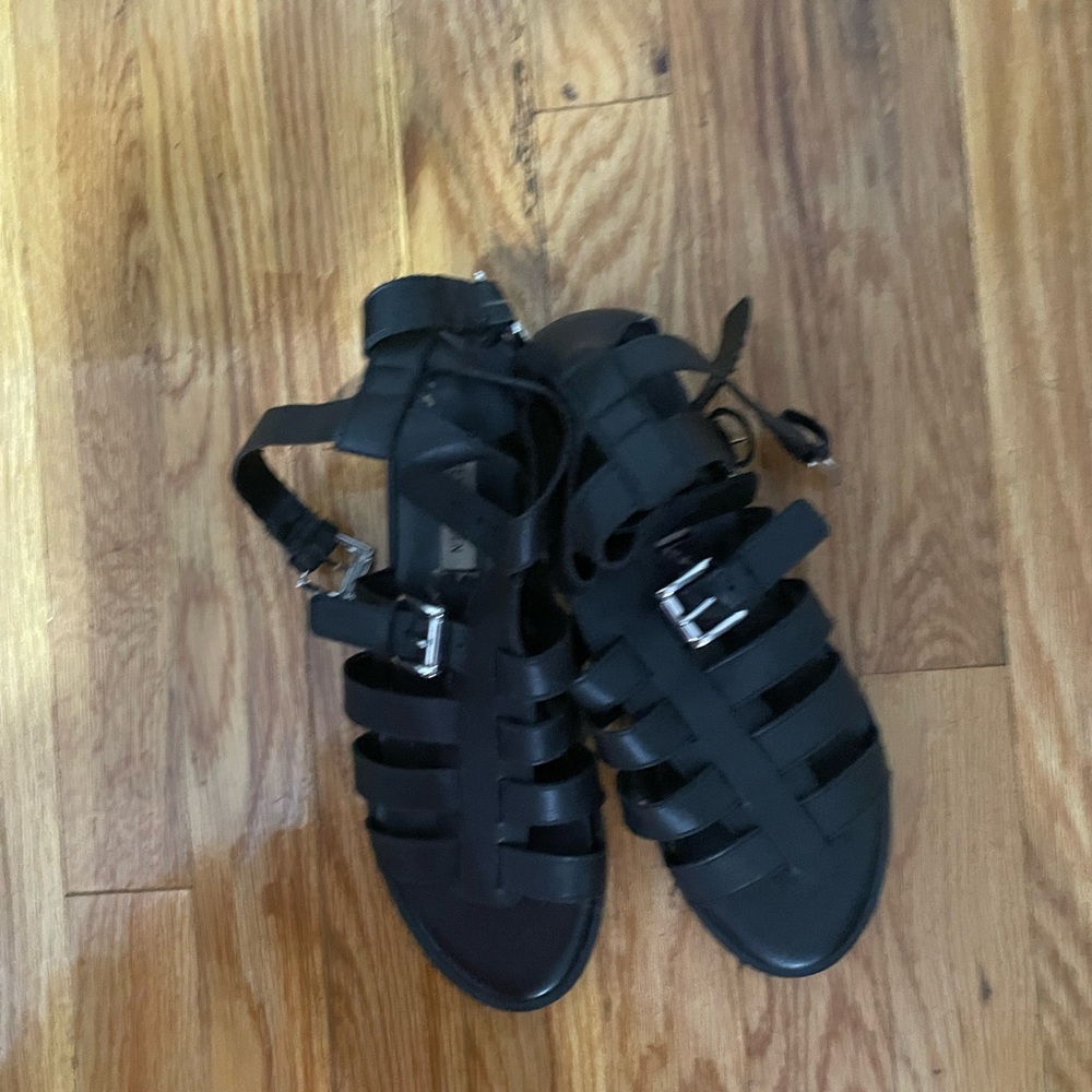Steve Madden Black Sandals Size 9